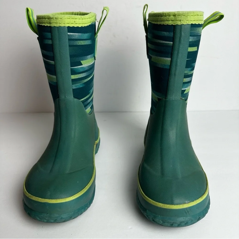 Lands’ End Waterproof Rubber Boots Youth Size 12 Shoes Unisex Green Snow Rain